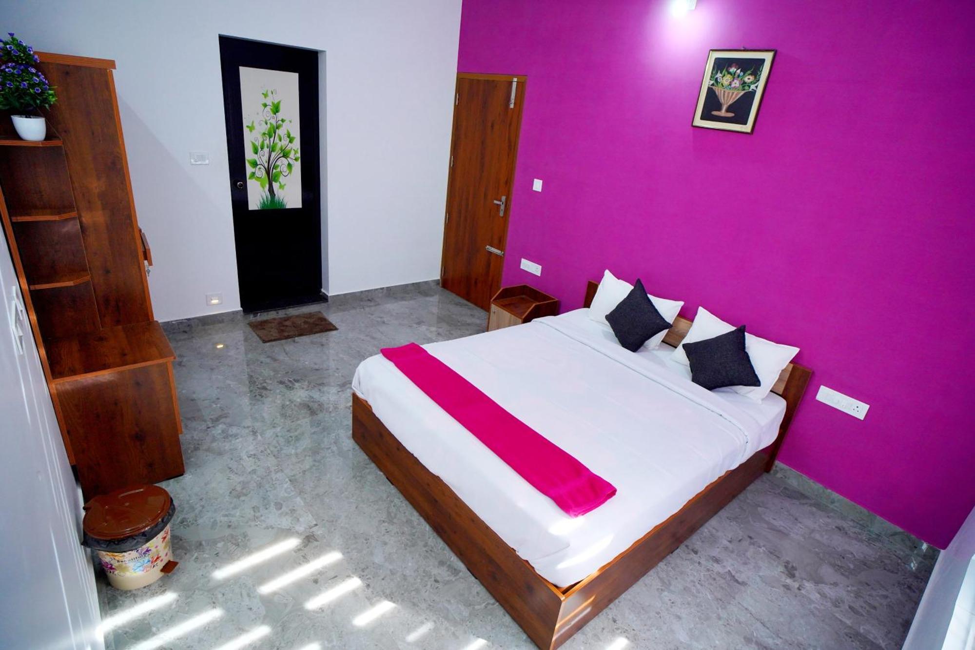טקאדי Vaishnavam Double Bedroom Villa מראה חיצוני תמונה